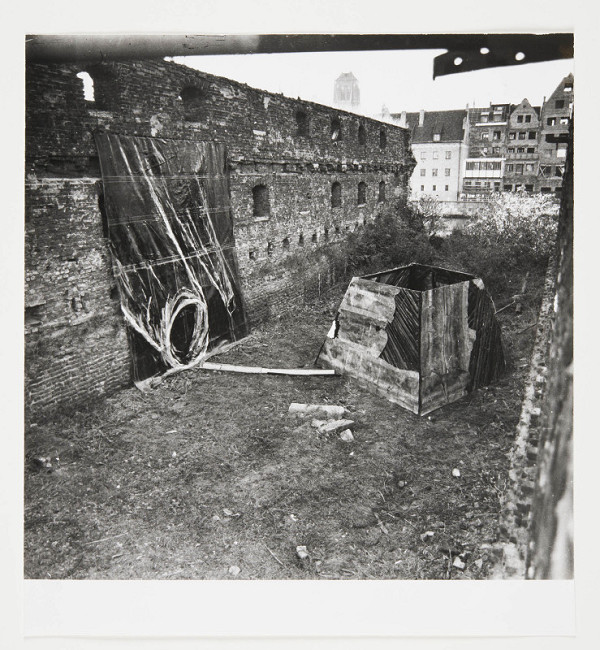 Grzegorz Klaman – Věž ze slonoviny (Wieża z kości słoniowej) 