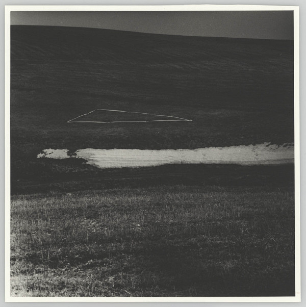 Alexandr Skalický – Trojúhelník v krajině II 