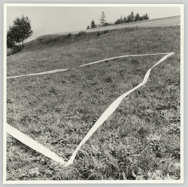 Alexandr Skalický – Trojúhelník v krajině II 