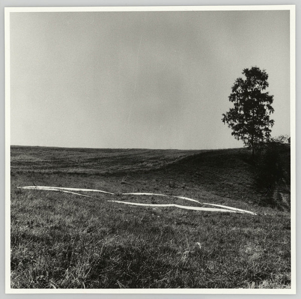 Alexandr Skalický – Trojúhelník v krajině II 