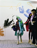 Milan Langer, Jaroslav Chmelík, Miroslav Podhrázský (fotograf) – Podzim (Napařovačka) III, Výloha Módního domu DON v Hradci Králové 