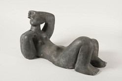 Alena Honcová – Ležící 