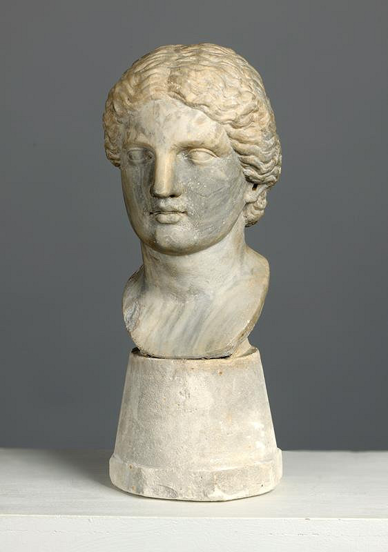 neznámý sochař antický - kopie (?) – Hlava dívky 