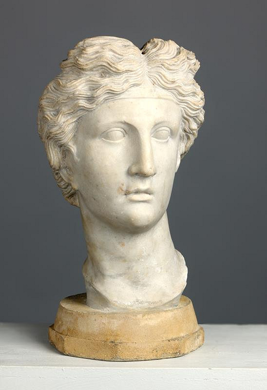 neznámý sochař antický - kopie (?) – Hlava dívky 