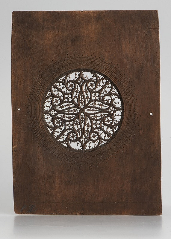 Neznámy autor – Ozdoba ozvučnice strunného nástroje 