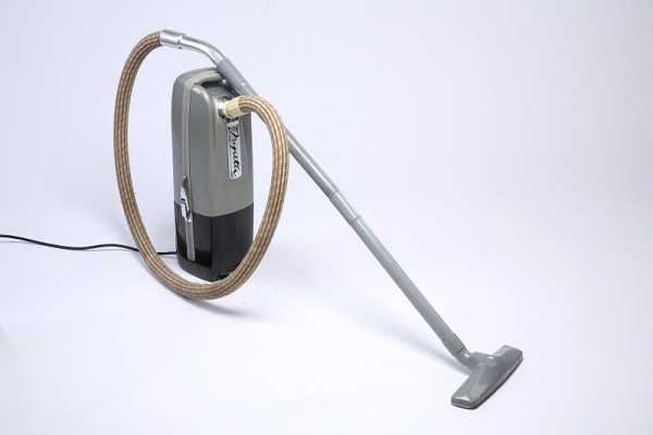 Stanislav Lachman, Elektro-Praga Hlinsko (realizace) – vysavač; ETA Jupiter 402 