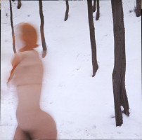 Ján Šmok – bez názvu (akt ve sněhu ) 