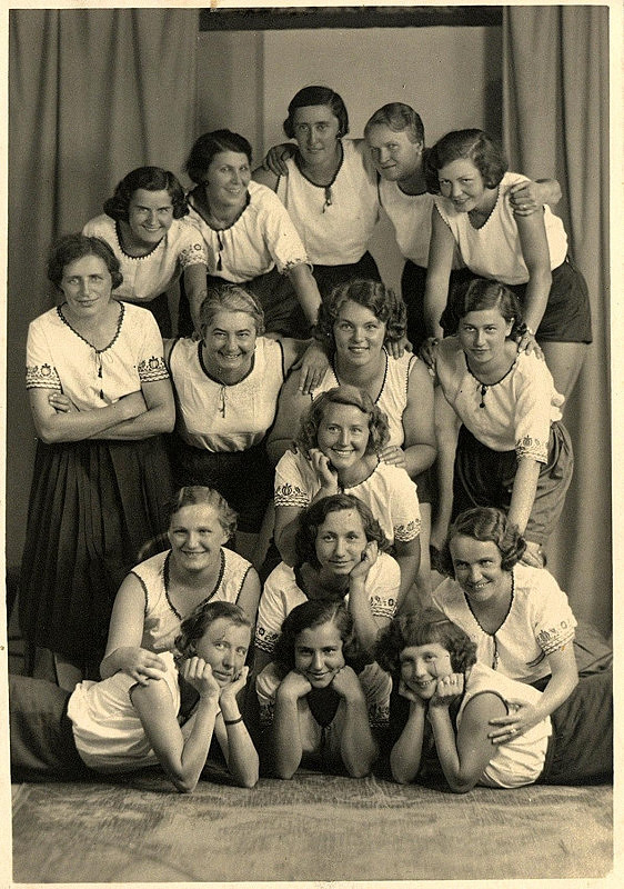 neznámý – bez názvu (portrét skupiny Sokolek) 