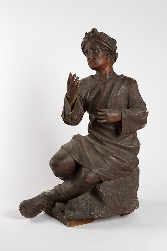 Slovenský rezbár z prelomu 19. - 20. storočia – Sediaci muž v turbane 