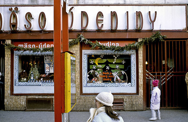 Ľubo Stacho – Výklad Hydina, Obchodná ulica č. 24 