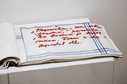 Maroš Rovňák – Kniha ihiel (z cyklu Červený dialóg) 