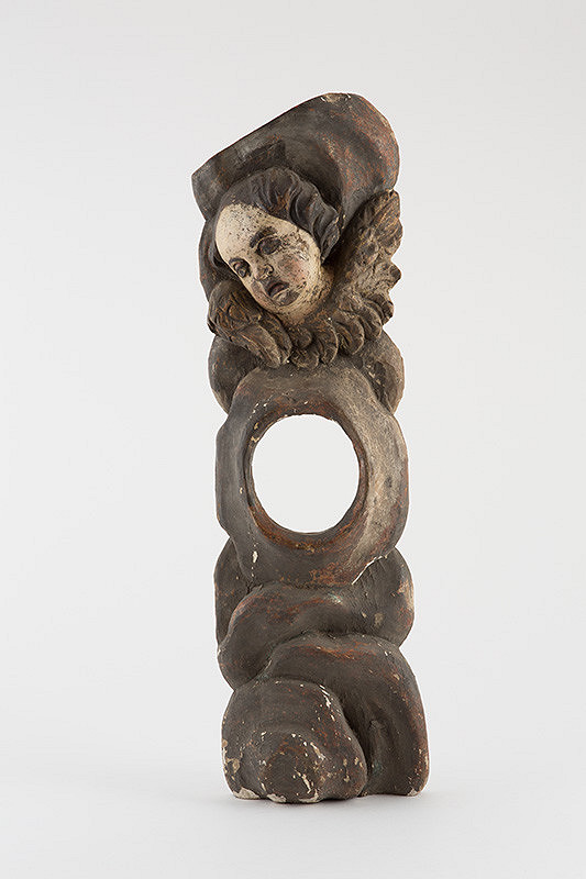 Slovenský rezbár z 18. storočia – Anjelik v oblakoch - fragment 