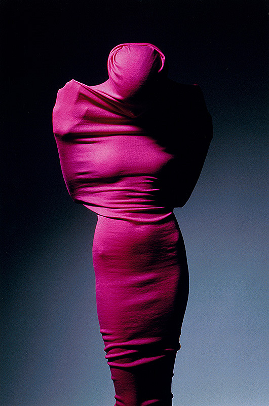 Vlado Bača – Tvary tela - Červená 1 