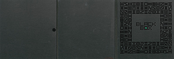 Robert Brun – Black box (obal) 