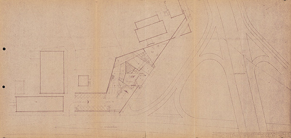 Vladimír Dedeček – Spoločná administratívna budova Odborového riaditeľstva hydinárskeho priemyslu a Konštrukčno-projekčné stredisko n.p., Mostáreň Brezno v Bratislave. Štúdia. Situácia a pôdorys prízemia. M 1:500 