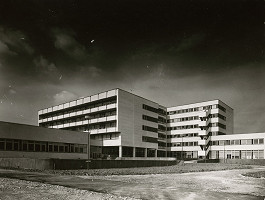 Viktor Uhliarik, Christo Tursunov, Rajmund Müller – Rehabilitačný ústav v Kováčovej. Celkový pohľad.  