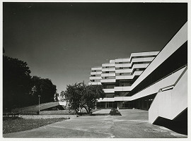 Jaroslav Vítek, Rajmund Müller – Kúpeľný dom Veľká Fatra v Turčianskych Tepliciach.  