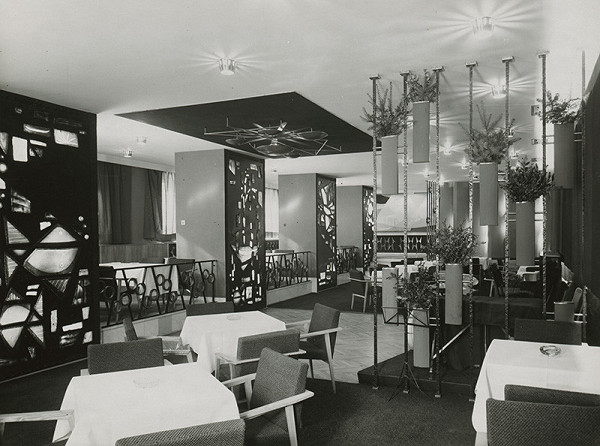 Bohumil Kotas, Rajmund Müller – Hotel Thermia Palace v Piešťanoch. Thermia club 