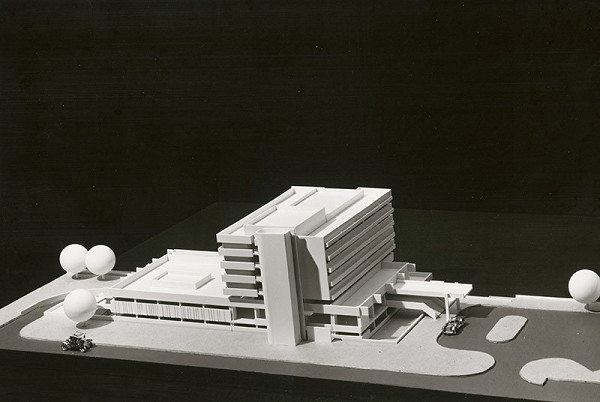 Rajmund Müller – Hotel CKM Junior v Bratislave. Model. 