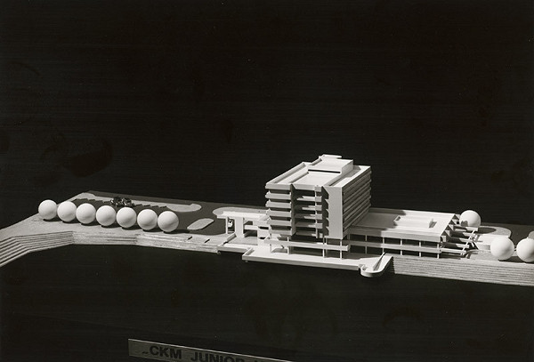 Dušan Bystrický, Rajmund Müller – Hotel CKM Junior v Bratislave. Model 