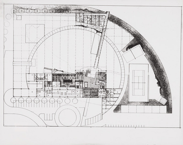 Rajmund Müller – Hotel ZDR v Bratislave - Petržalke. Pôdorys neznámeho podlažia.   