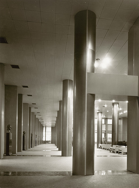 Dušan Kuzma, Anton Cimmermann, Vojtech Vilhan, Gabriela Cimmermannová, Rajmund Müller – Matica Slovenská v Martine. Detail haly 