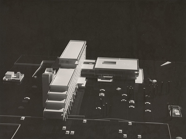 Rajmund Müller – Zväz výrobných družstiev v Bratislave. Model. 