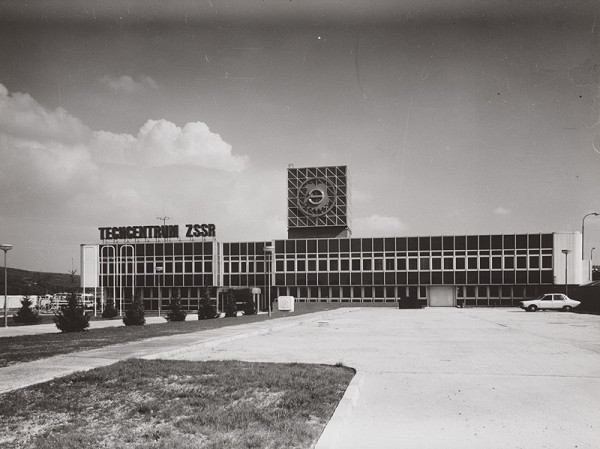 Pavol Frištacký, Miloslav Mudrončík, Juraj Párovský, Rajmund Müller – Techcentrum ZSSR v Bratislave. 