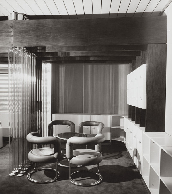 Pavol Frištacký, Miloslav Mudrončík, Juraj Párovský, Ivan Petelen, Peter Soldát, Rajmund Müller – Techcentrum ZSSR v Bratislave.  