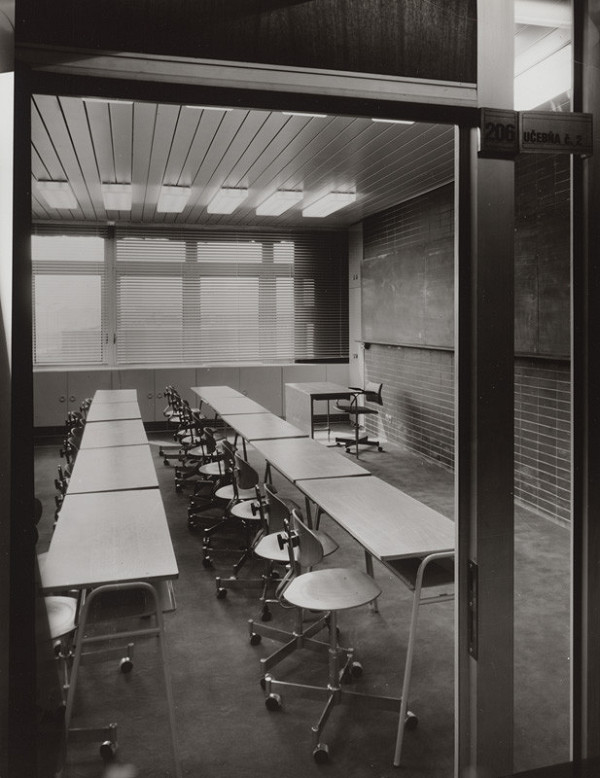 Pavol Frištacký, Miloslav Mudrončík, Juraj Párovský, Ivan Petelen, Peter Soldát, Rajmund Müller – Techcentrum ZSSR v Bratislave.  