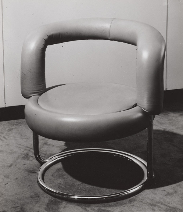 Pavol Frištacký, Miloslav Mudrončík, Juraj Párovský, Ivan Petelen, Peter Soldát, Rajmund Müller – Techcentrum ZSSR v Bratislave.  