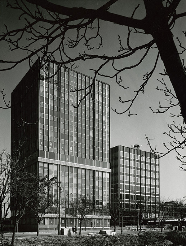 Karol Paluš, Rajmund Müller – Štatistický úrad v Bratislave. Celkový pohľad.  