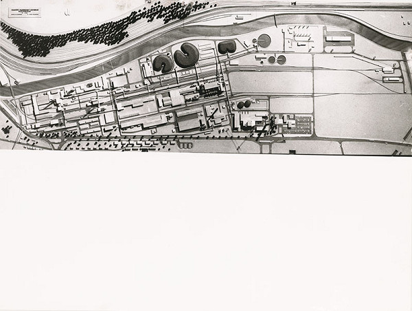 Rajmund Müller – Celulózo – papierenský kombinát v Ružomberku. Model. 