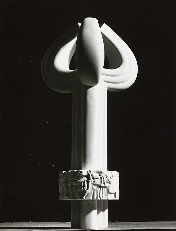 Rajmund Müller – Námestie slobody v Bratislave. Model fontány zo súťaže.