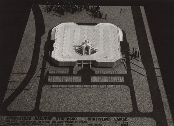 Rajmund Müller, Peter Černo, Stanislav Spáčil – Nákupné stredisko v Bratislave – Lamači. Model 