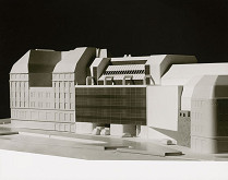 Rajmund Müller – Dom odievania v Bratislave. Model. 