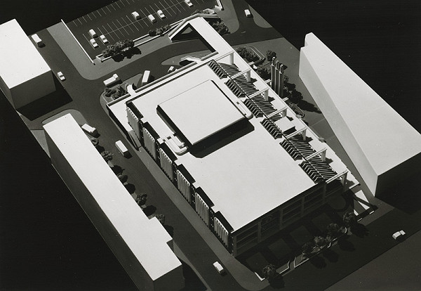 Rajmund Müller – Obchodný dom v Prešove. Model. 
