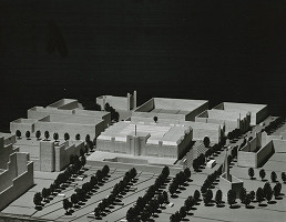 Ivan Matušík, Alena Morávková, Ján Bahna, Ľubomír Mihálik, Rajmund Müller – Obchodný dom Prior v Leviciach. Model 