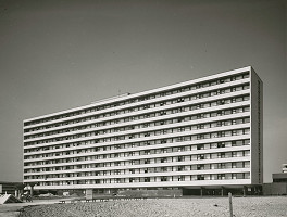 Milan Šavlík, Rajmund Müller – Nemocnica s poliklinikou v Galante. 