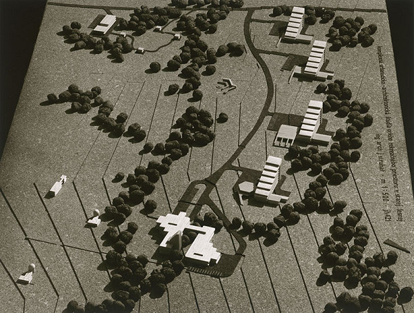 Josef Struhař, Rajmund Müller – Urbanisticko-architektonická štúdia rekreačného areálu v Starej Lesnej. Model.  