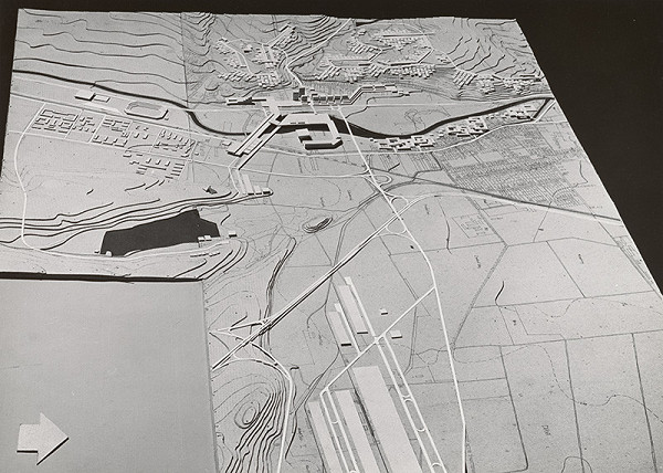 Rajmund Müller – Súťaž na centrum aglomerácie Martin-Vrútky. Návrh s neznámym číslom. Model. 