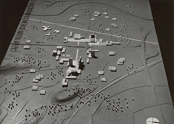 Rajmund Müller – Súťaž na centrum aglomerácie Martin-Vrútky. Návrh s neznámym číslom. Model. 