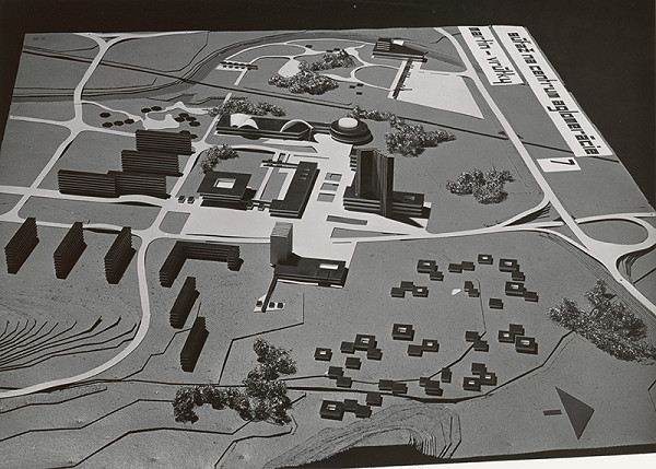 Rajmund Müller – Súťaž na centrum aglomerácie Martin-Vrútky. Návrh č. 7. Model. 