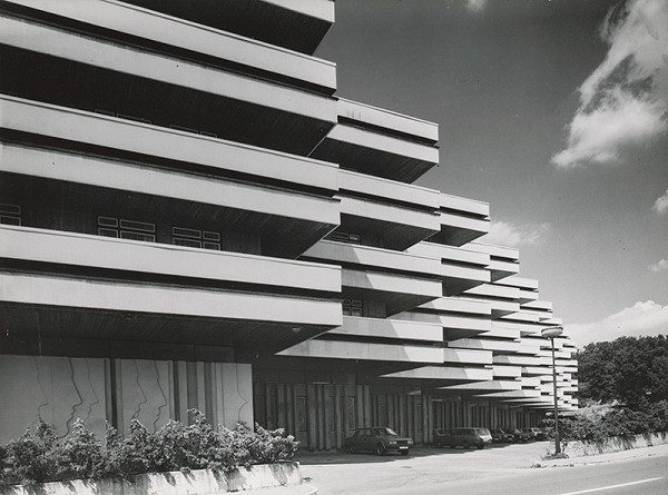 Vladimír Dedeček, Rajmund Müller – Krajská politická škola (Účelové vzdelávacie zariadenie Slovenskej zdravotníckej univerzity) v Modre – Harmónii. 