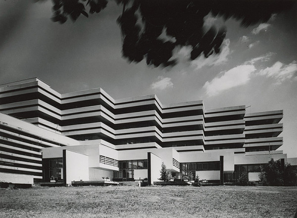 Vladimír Dedeček, Rajmund Müller – Regional Political School (Slovak Medical University teaching facility) in Modra-Harmónia 