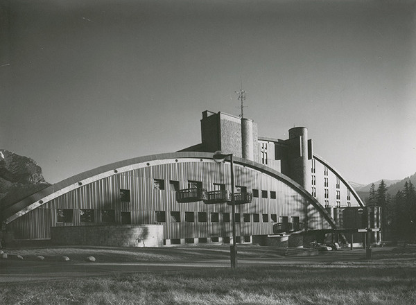 Julián Hauskrecht, Štefan Ďurkovič, František Husovský, Rajmund Müller – Účelové zariadenie Poľana v Tatranskej Javorine. Celkový pohľad.
