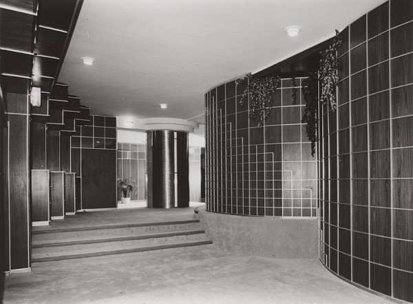 Ferdinand Zbuško, Rajmund Müller – Divadlo Nová scéna v Bratislave.  