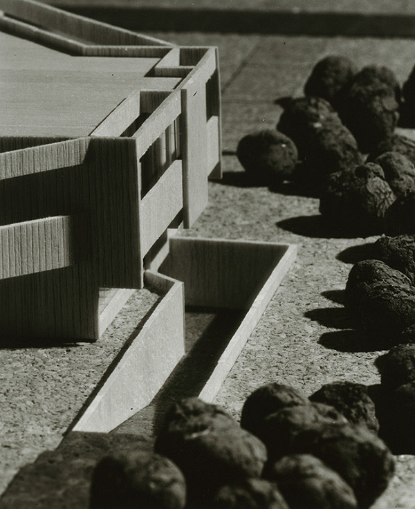 Rajmund Müller – Kongresová hala v Považskej Bystrici. Model. 