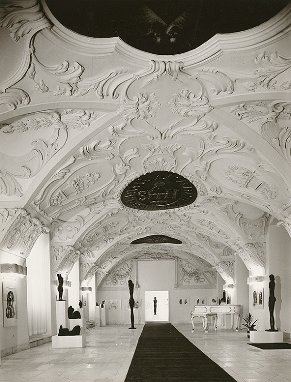 Ferdinand Konček, Rajmund Müller – Rekonštrukcia piaristického kláštora pre potreby Galérie M. A. Bazovského v Trenčíne.  