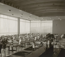 Ferdinand Konček, Iľja Skoček, Ľubomír Titl, Rudolf Gaža, Magda Sépová, Rajmund Müller – Dom kultúrnej rekreácie v Bratislave. Jedáleň 